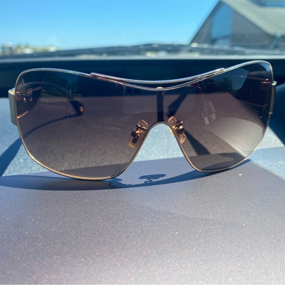 Coach Sunglasses - Picture 8 of 8